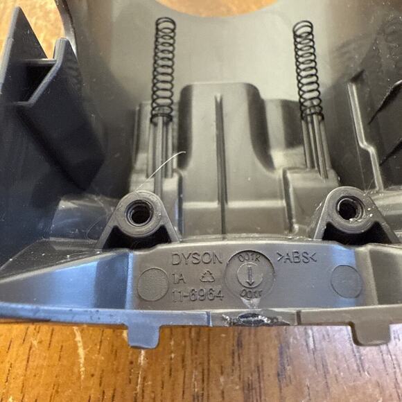 Dyson Cover Switch 11-6964DC50 Without Buttons - Picture 9 of 9